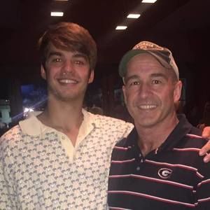 Meet your Posher, Beau